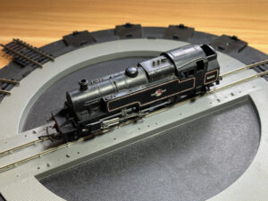 Tri-ang R59 Class 3MT Tank 2-6-2 BR 82004 1960