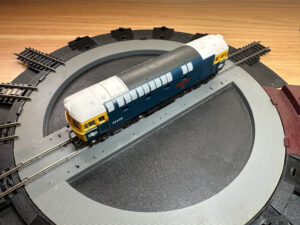 Lima OO BR Class 33 Diesel 33056 The Burma Star