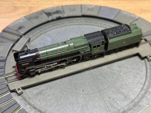Minitrix N Gauge BR Green Britannia