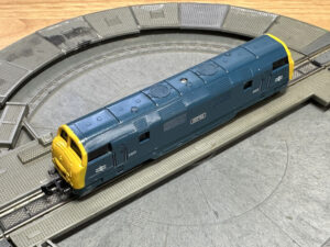 Minitrix N Gauge D823 BR Warship